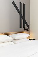 Vista by halu' Spacious City Centre Home