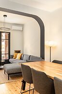 Vista by halu' Spacious City Centre Home