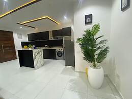 Luxury 2 bed Service Apartment at Ikate