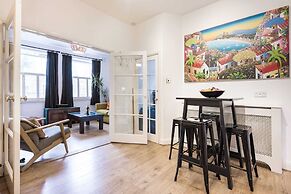 Charming Golborne Escape