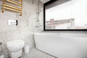 Bellavia Deluxe Apart