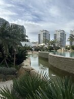 Britain in the Sun at Luxurious Ocean Village