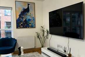Stunning 2-bed Apartment in Dartford