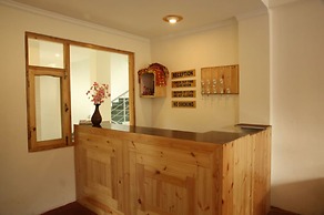 Goroomgo Hotel Saras Manali