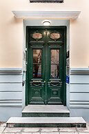 Coco by halu' Neoclassical apt