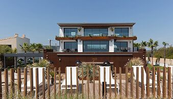 La Villa Miramar