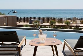 La Villa Miramar