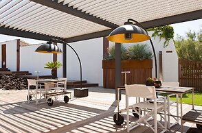 La Villa Miramar