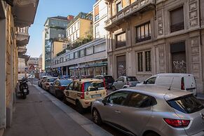 3705 Milan Modern Stay by Barbarhouse