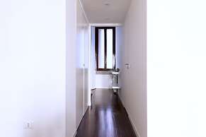 3705 Milan Modern Stay by Barbarhouse