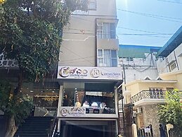 Cocoon Suites