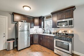 Walk to Metra: Pet-friendly Blue Island Apt