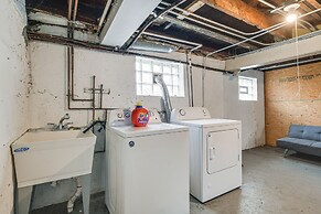 Walk to Metra: Pet-friendly Blue Island Apt