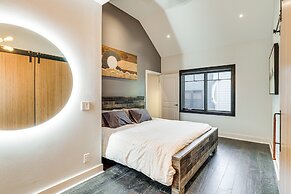 Stylish Omaha Home w/ Balcony - 2 Mi to Downtown!