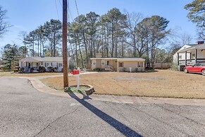 Pet-friendly Birmingham Cottage w/ Private Hot Tub