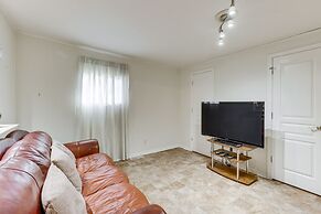 Pet-friendly Birmingham Cottage w/ Private Hot Tub