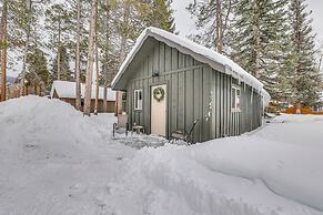 3 Mi to Rocky Mtn Nat'l Park: Grand Lake Cabin