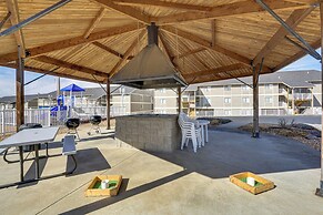 Lakefront Osage Beach Abode w/ Grill & Pool Access