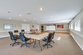 Lakefront Osage Beach Abode w/ Grill & Pool Access