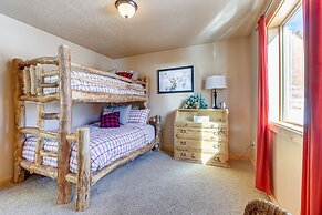 Cozy Duck Creek Village Cabin w/ Hot Tub & Views!