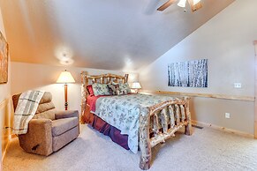 Cozy Duck Creek Village Cabin w/ Hot Tub & Views!
