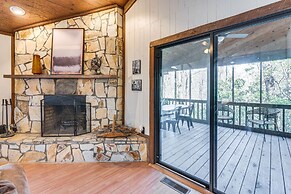 Smoky Mountain Cabin w/ Fire Pit & Stunning Views!