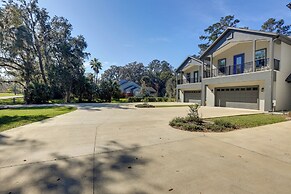 Vibrant Ocala Townhome: Close to Golf Club & Wec!