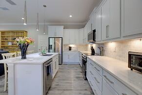 Modern Ocala Townhome Near Golf Club & Wec!