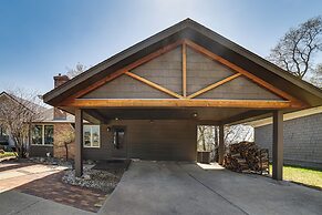 Yankton Vacation Home w/ Hot Tub & River Views
