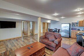 Yankton Vacation Home w/ Hot Tub & River Views