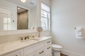 Luxury Serpent Lake Home w/ Gourmet Kitchen!