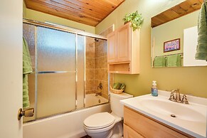 Cozy Groveland Chalet Near Yosemite!