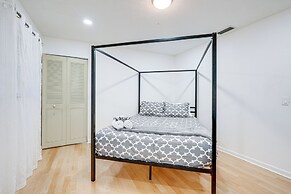 Spacious Brandon Home: Hot Tub, Pool, & Game Room