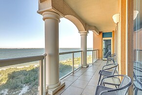Florida Resort Condo: Walk to Pensacola Beach!