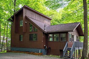Family-friendly Big Bass Lake Vacation Rental!
