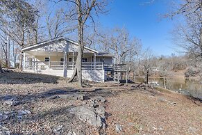 Lakefront Highland Home w/ Private Fishing Dock!