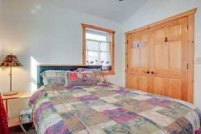 Lakefront Tomahawk Getaway w/ Deck & 2 Fireplaces!