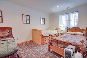 Lakefront Tomahawk Getaway w/ Deck & 2 Fireplaces!