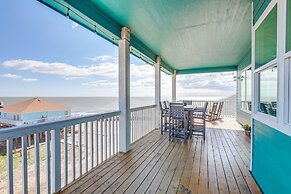 'footprints in the Sand' - Luxe Freeport Home!