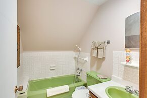 Countryside Retreat on Cokato Lake w/ Indoor Sauna