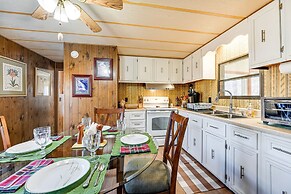 Classic Country Retreat in Ronda on 5 Acres!