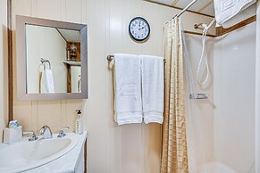 Classic Country Retreat in Ronda on 5 Acres!