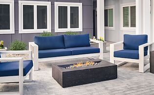 stayAPT Suites Port Arthur