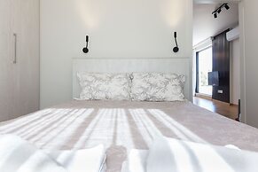 Marousi Modern Green Oasis with Balcony