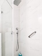 Classic Bauhaus with Balcony by FeelHome