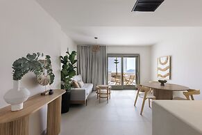 Morfes Luxury Suites by Caldera Houses