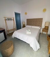 Hostal Avenida by Bossh! Hotels