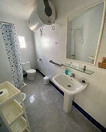 Hostal Avenida by Bossh! Hotels