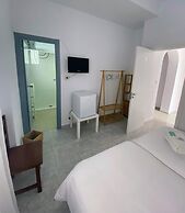 Hostal Avenida by Bossh! Hotels