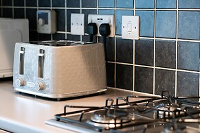 Lovely 4-bed House in Huntingdon